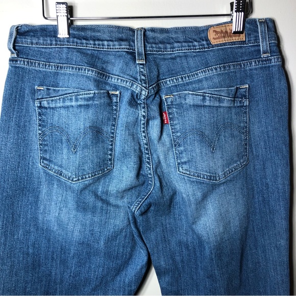 Levi’s Straight Crop Cuff Jeans - Picture 5 of 8